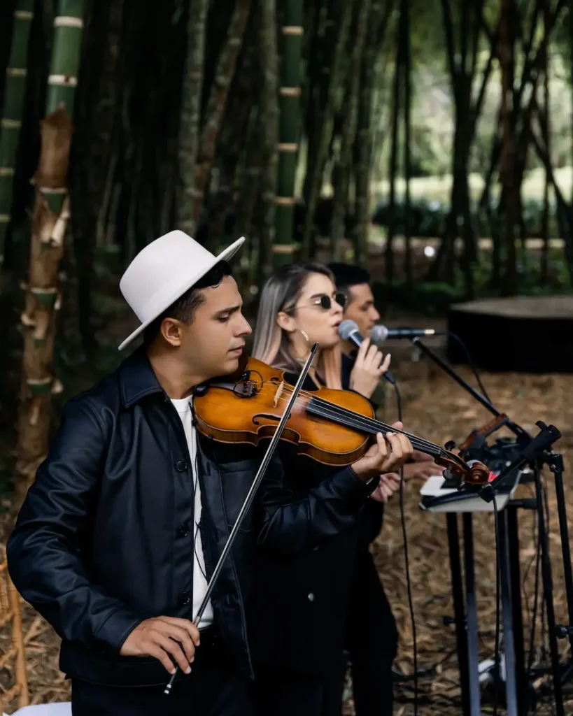 música en vivo para ceremonias con piano violín y voz femenina